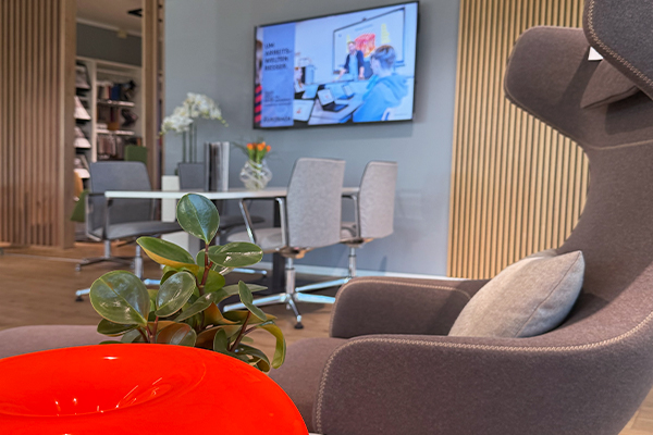 Showroom_600x400_11